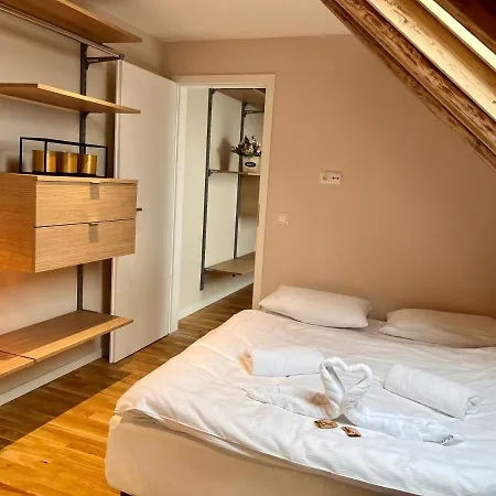 아파트 & Fichtelberger Blick