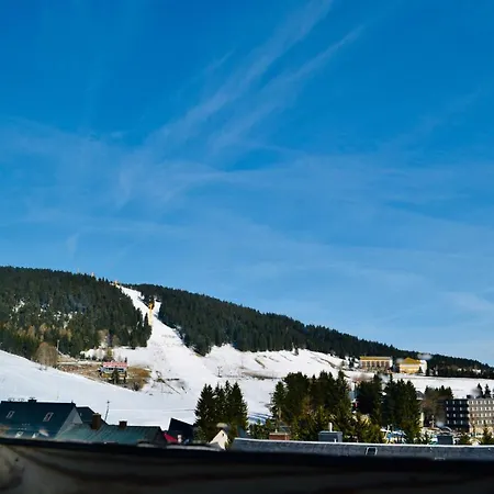 & Fichtelberger Blick * Oberwiesenthal