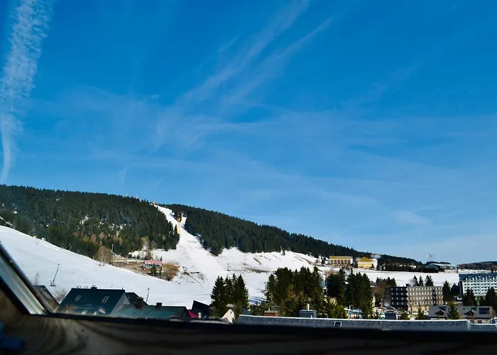 & Fichtelberger Blick * Oberwiesenthal