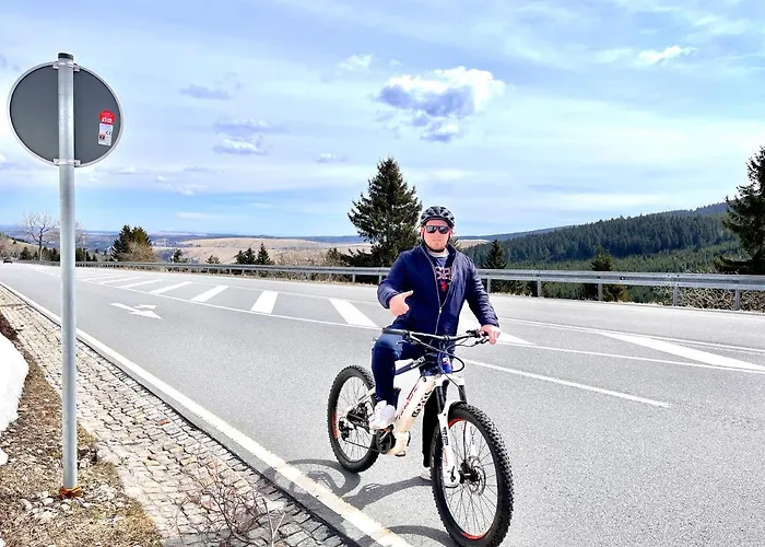 & Fichtelberger Blick Oberwiesenthal